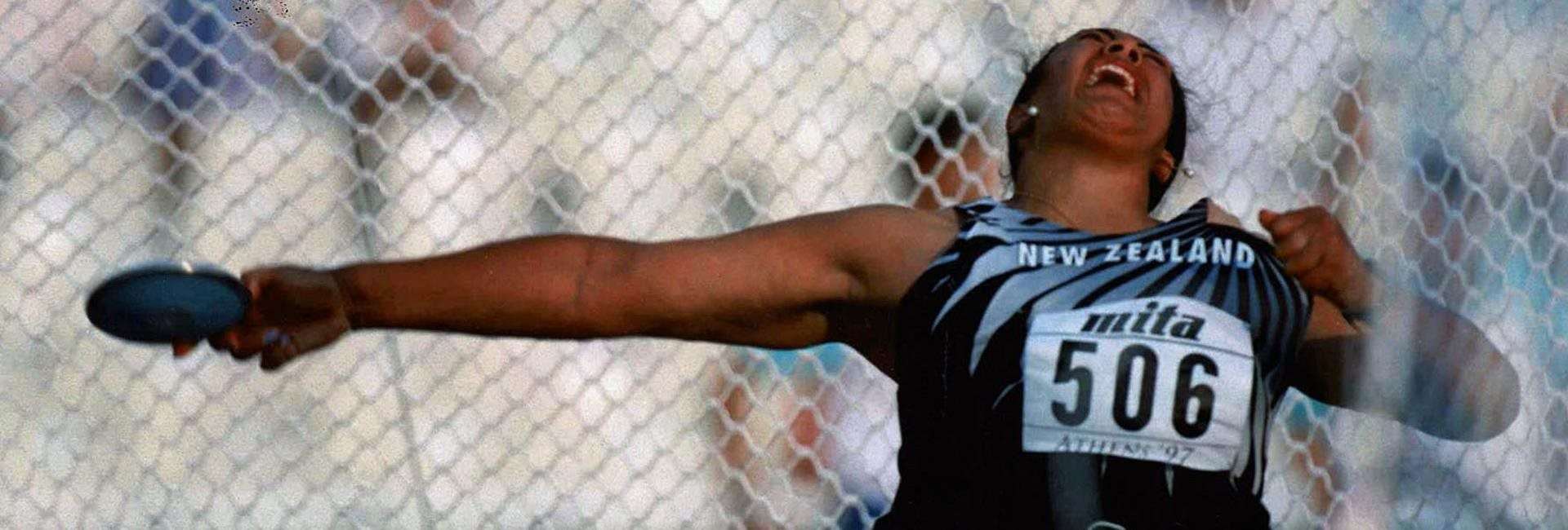 Beatrice Faumuinā, discus champion